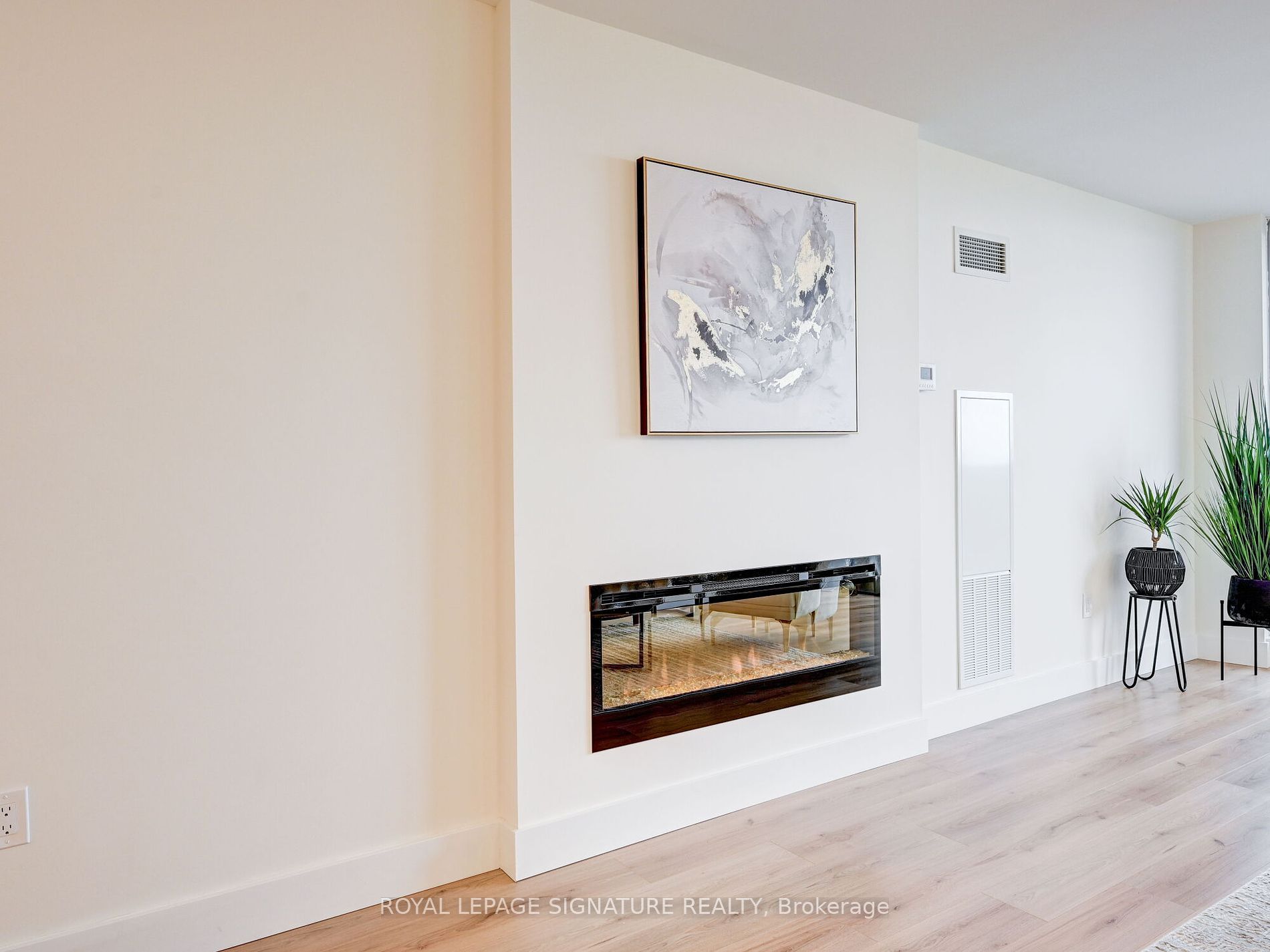 299 Mill Rd, #2009