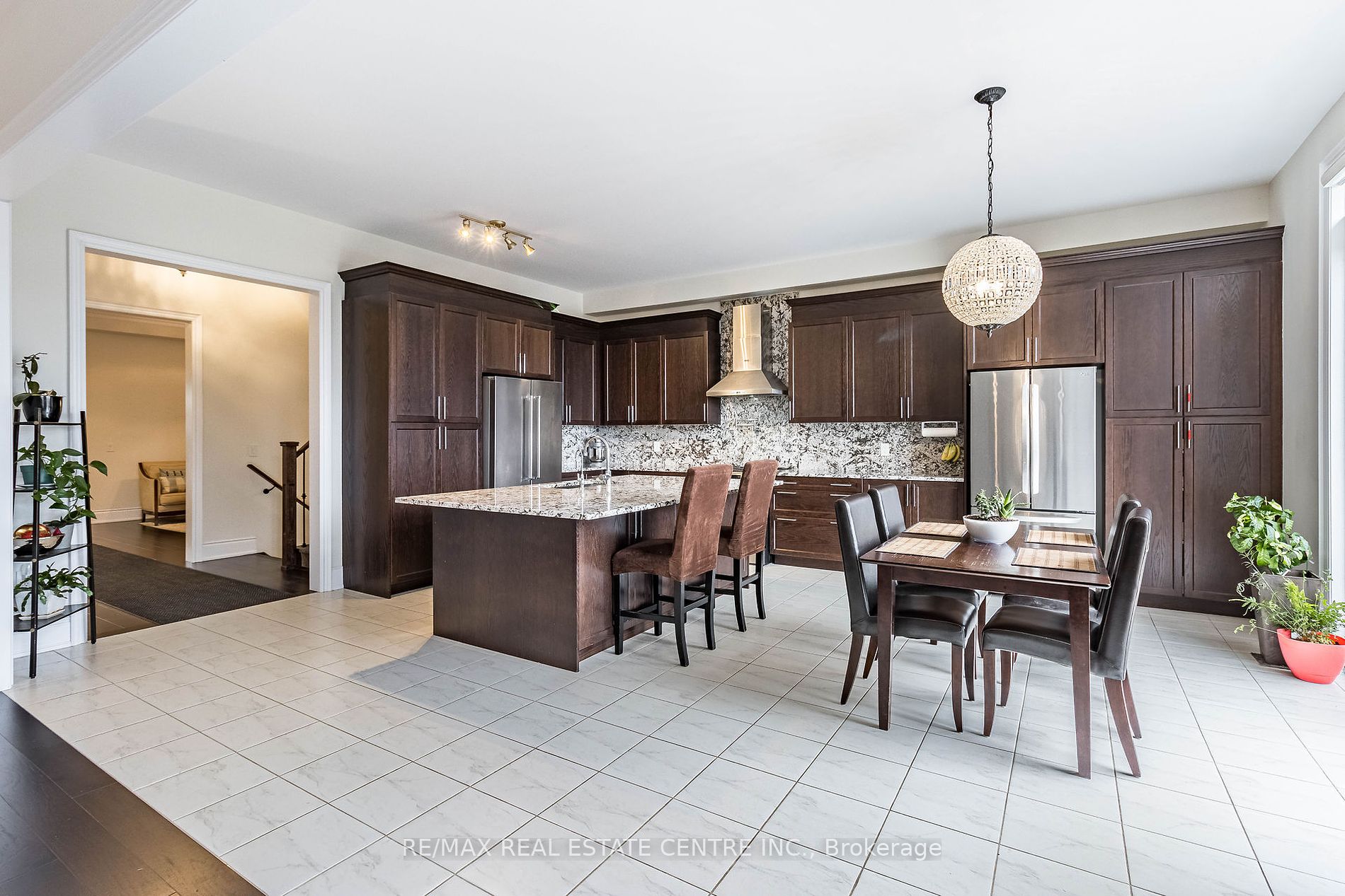 35 Arthur Griffin Crescent