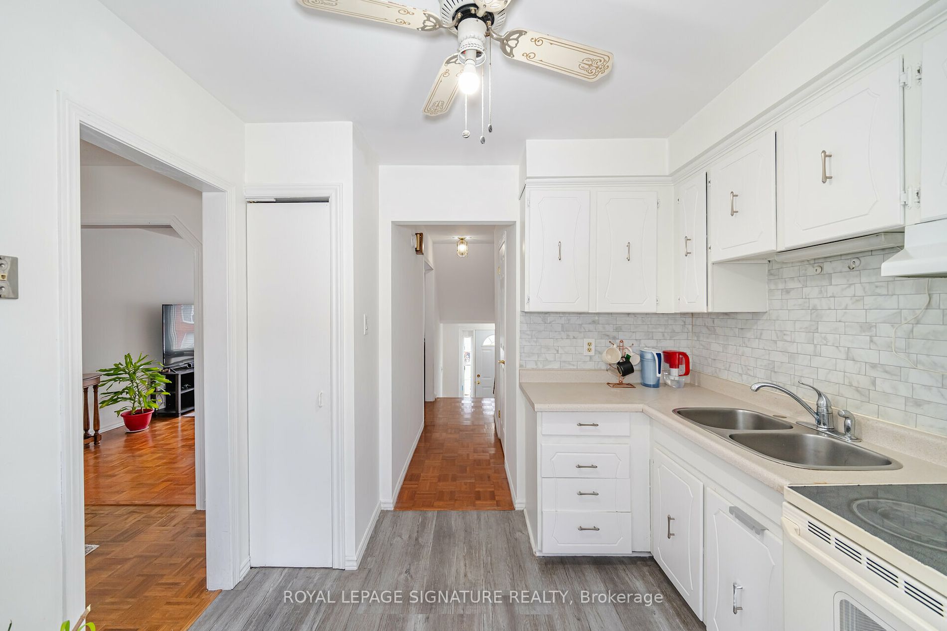 2380 Bromsgrove Road, #9
