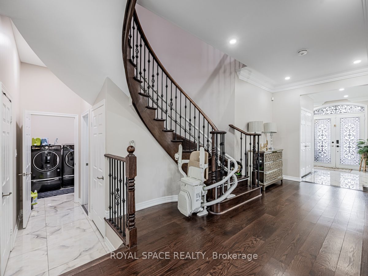 21 Belgium Crescent