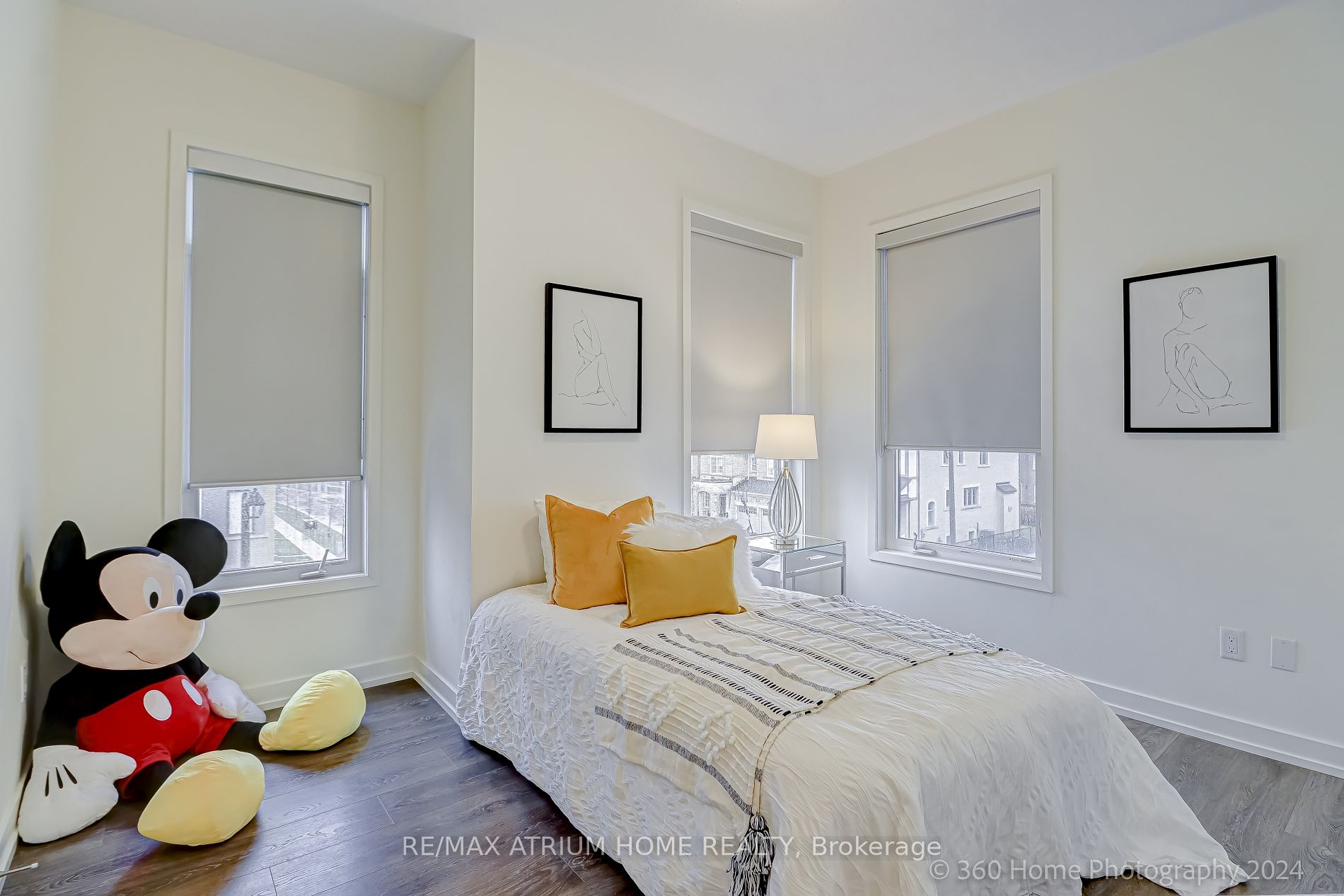 159 Loganberry Gate