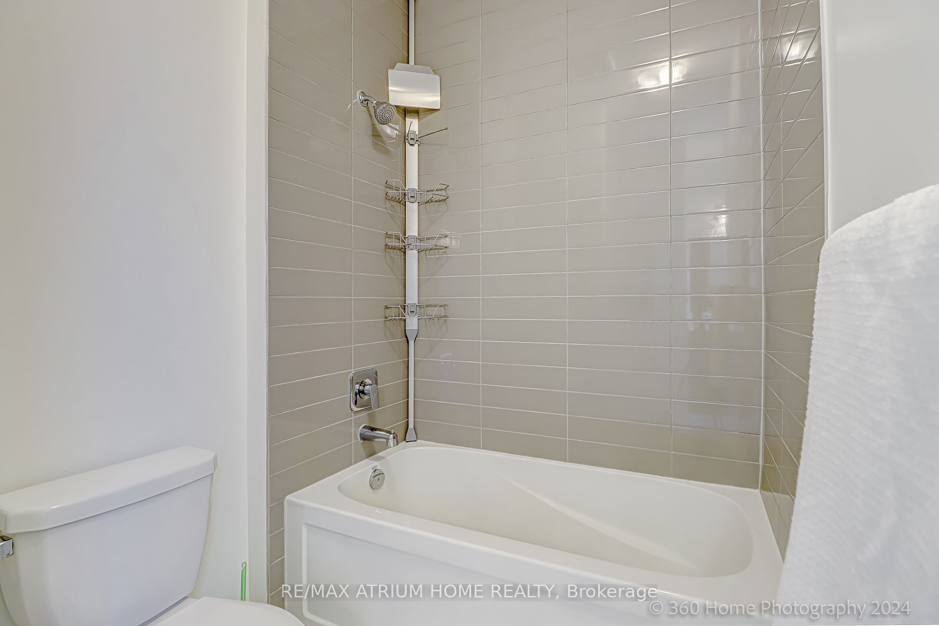 159 Loganberry Gate