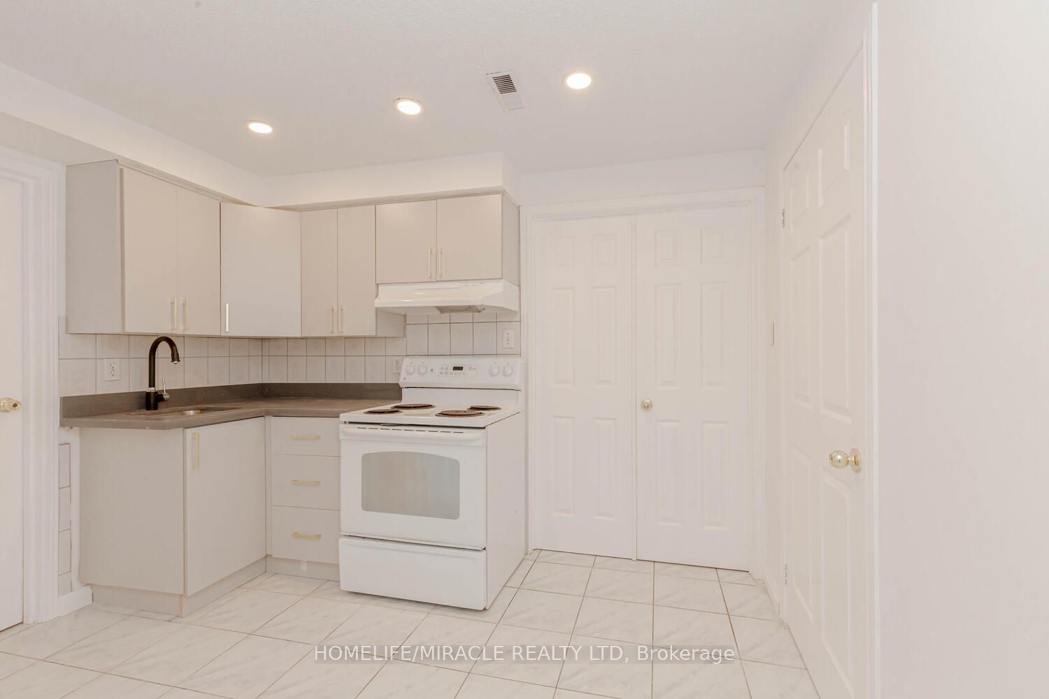 4544 Penhallow Road