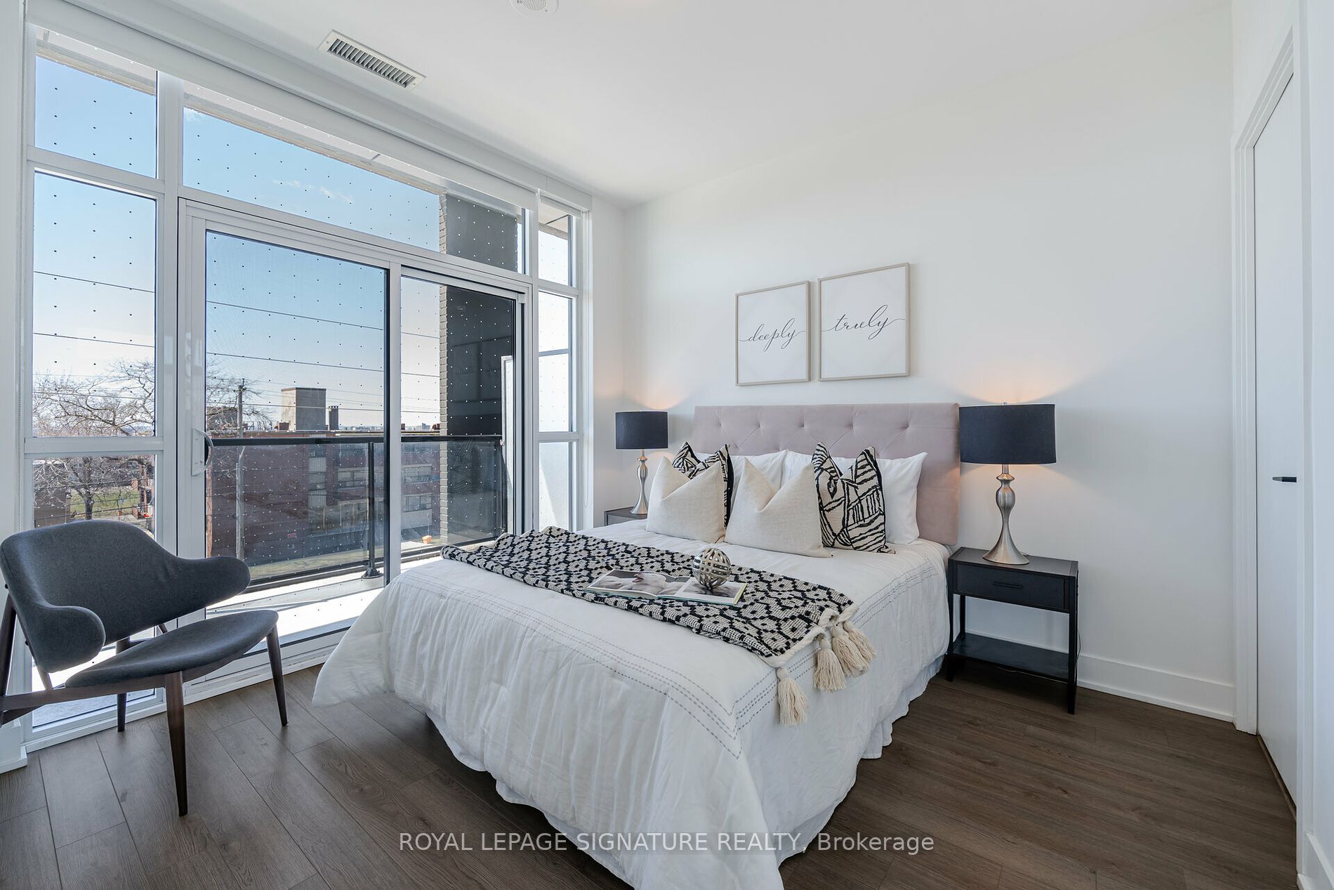 50 George Butchart Dr, #308