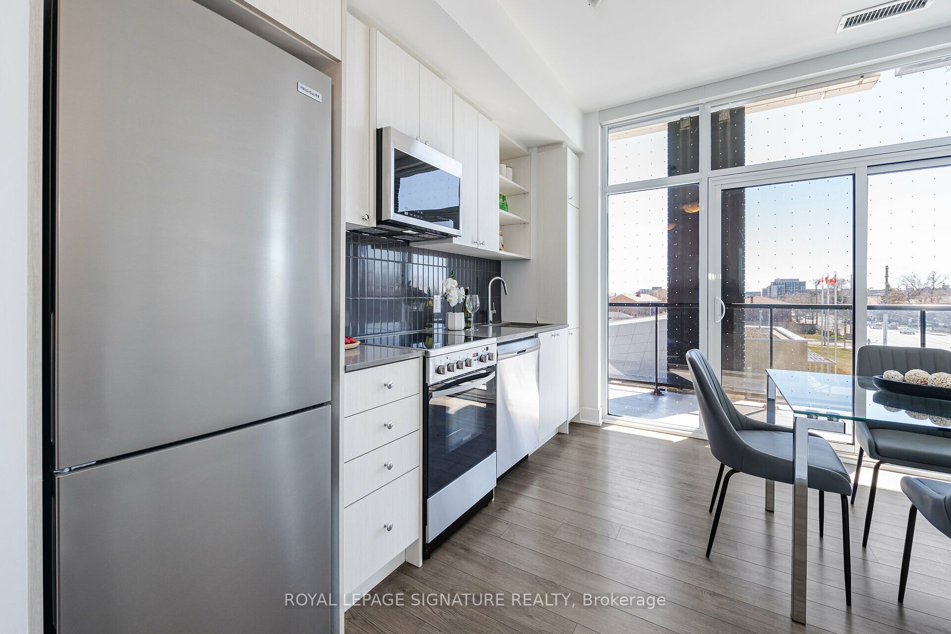 50 George Butchart Dr, #308