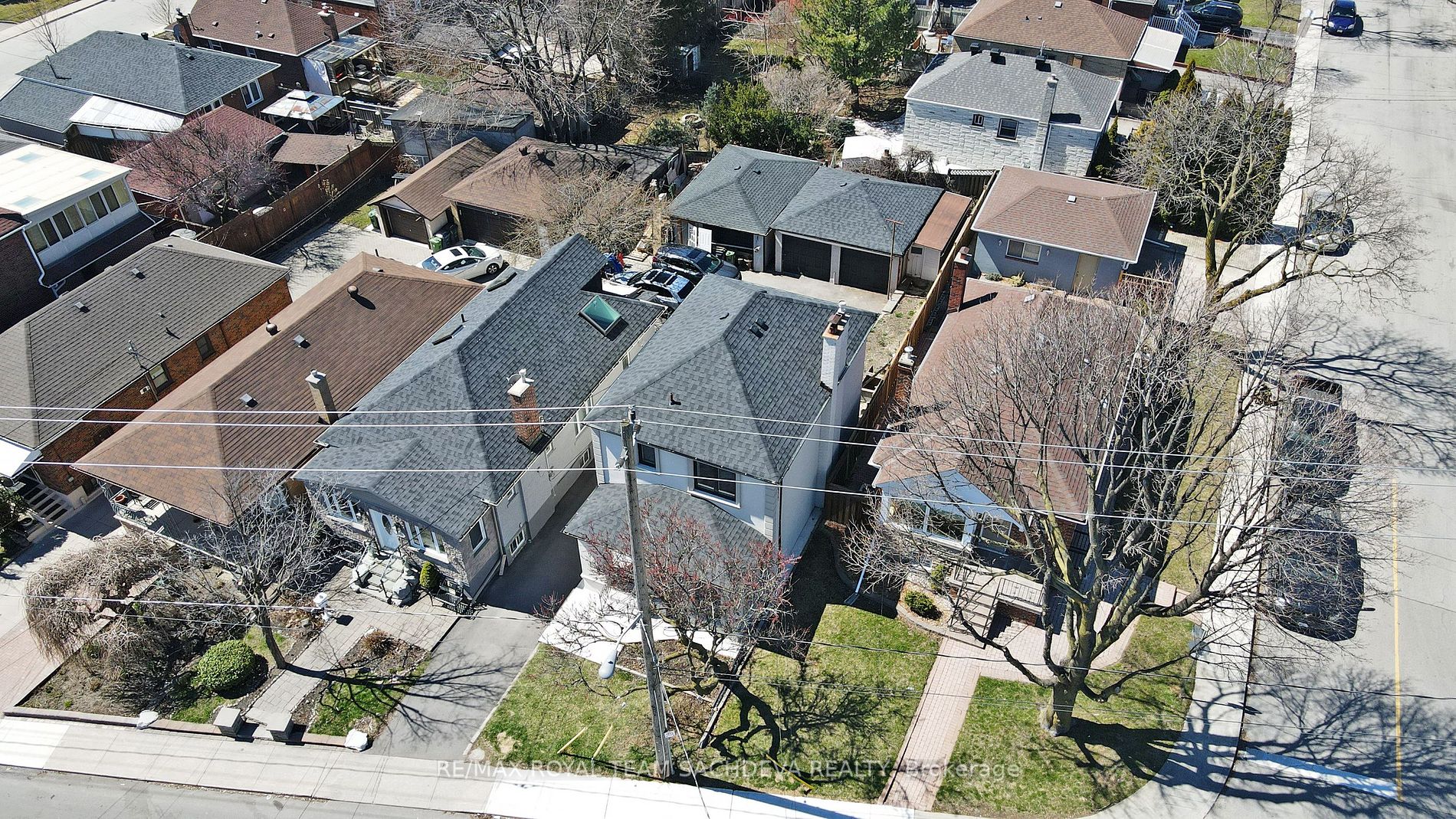 90A Bicknell Avenue