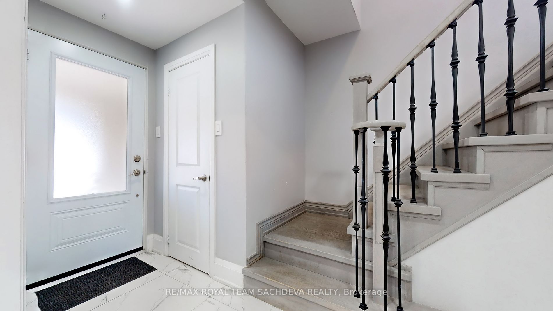 90A Bicknell Avenue