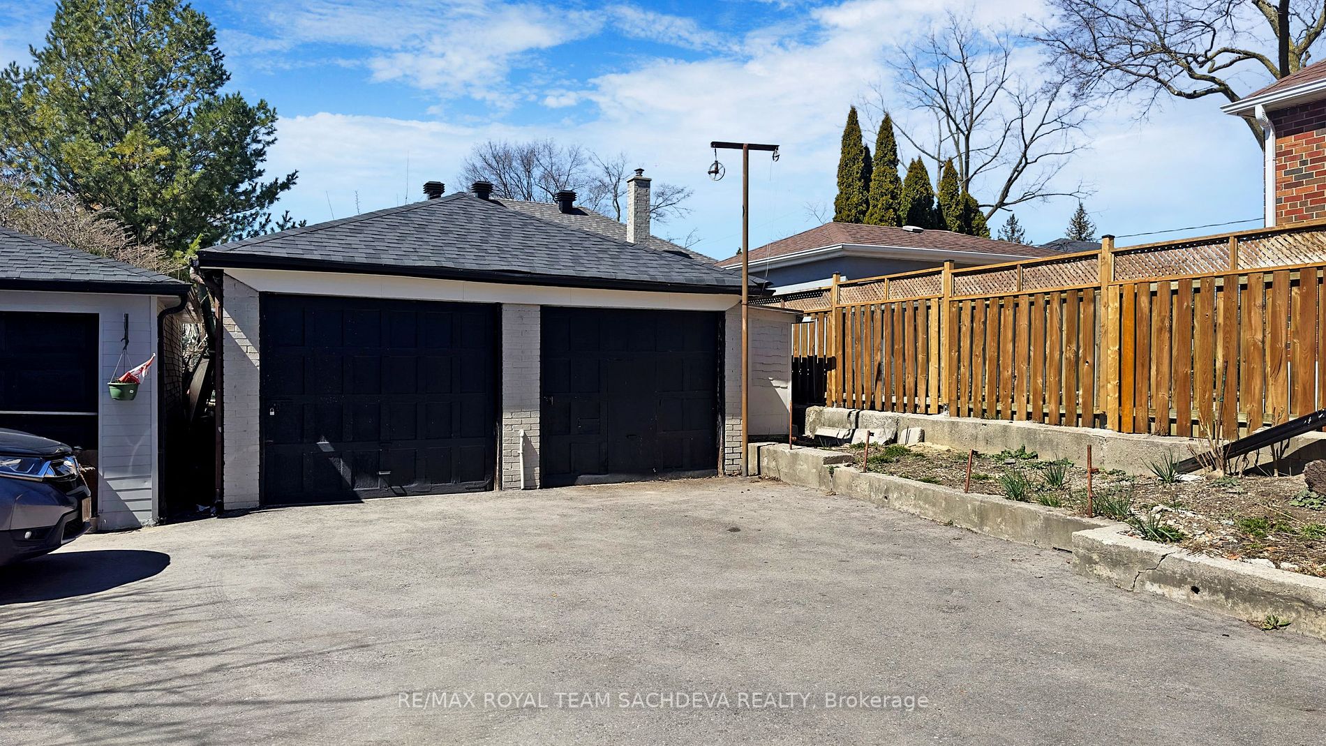 90A Bicknell Avenue