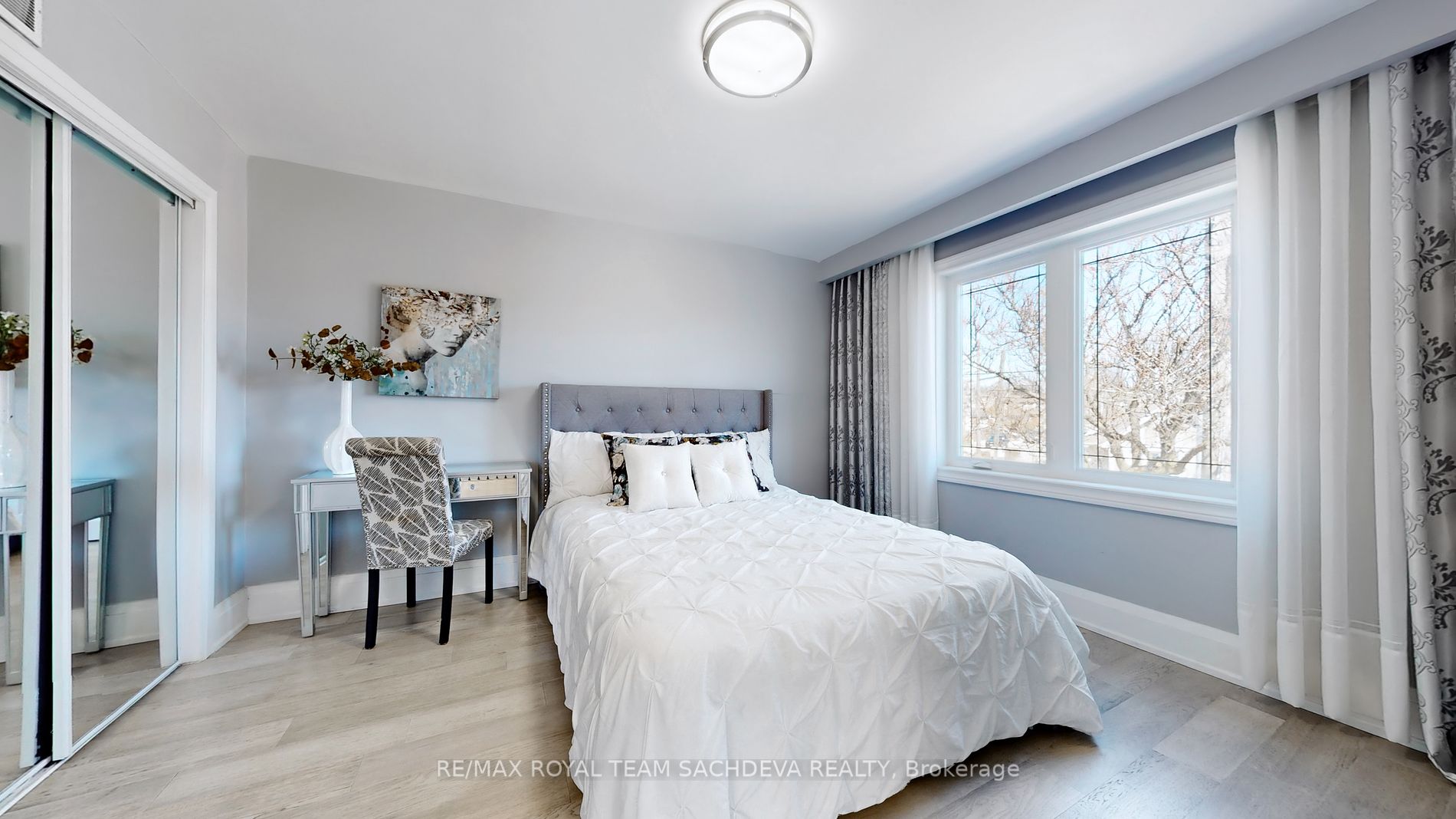 90A Bicknell Avenue