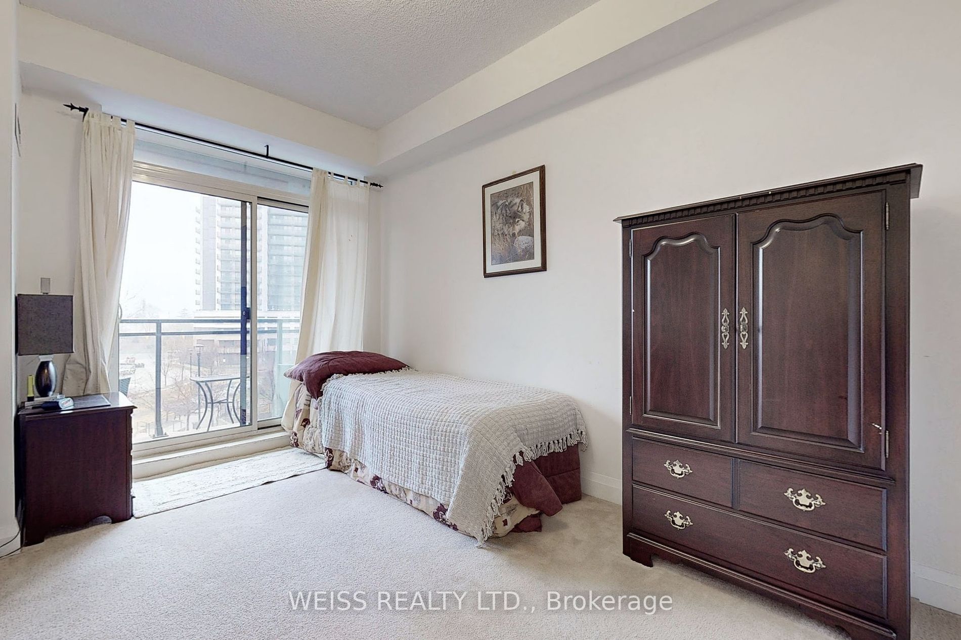 55 De Boers Dr, #303