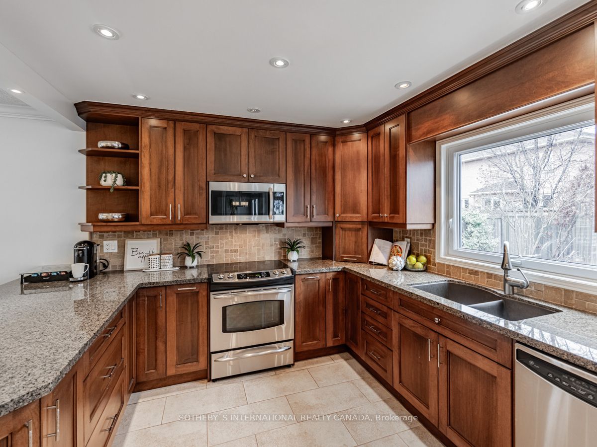 1052 Beechnut Rd