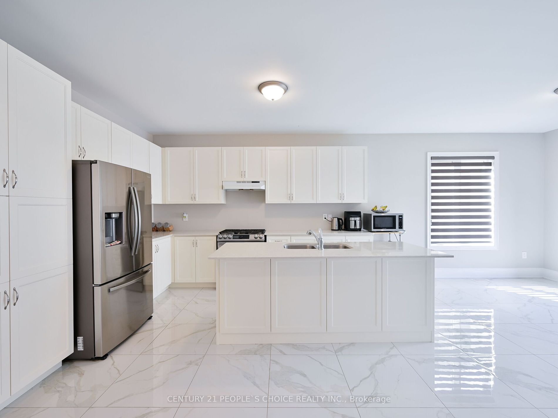12 Junior Rd