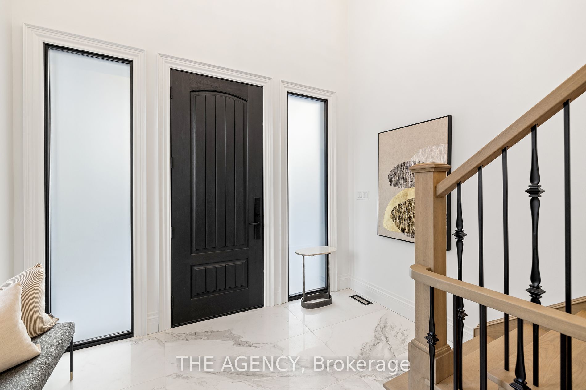 2409 Lakeshore Road