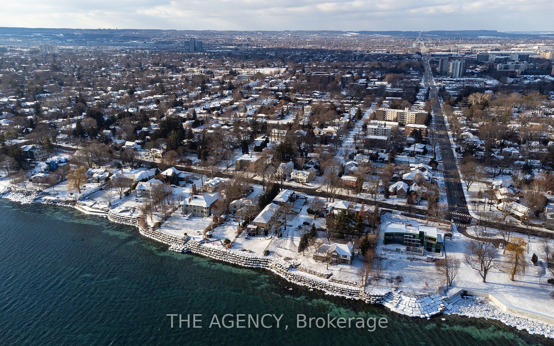 2409 Lakeshore Road