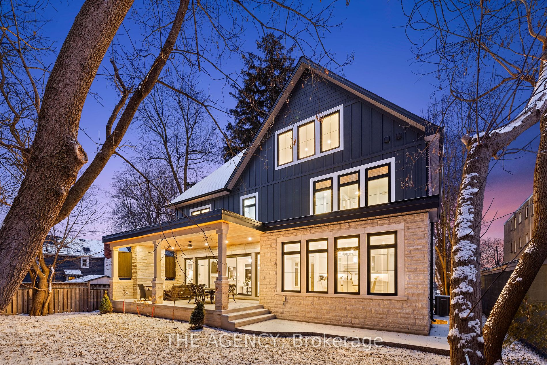 2409 Lakeshore Road
