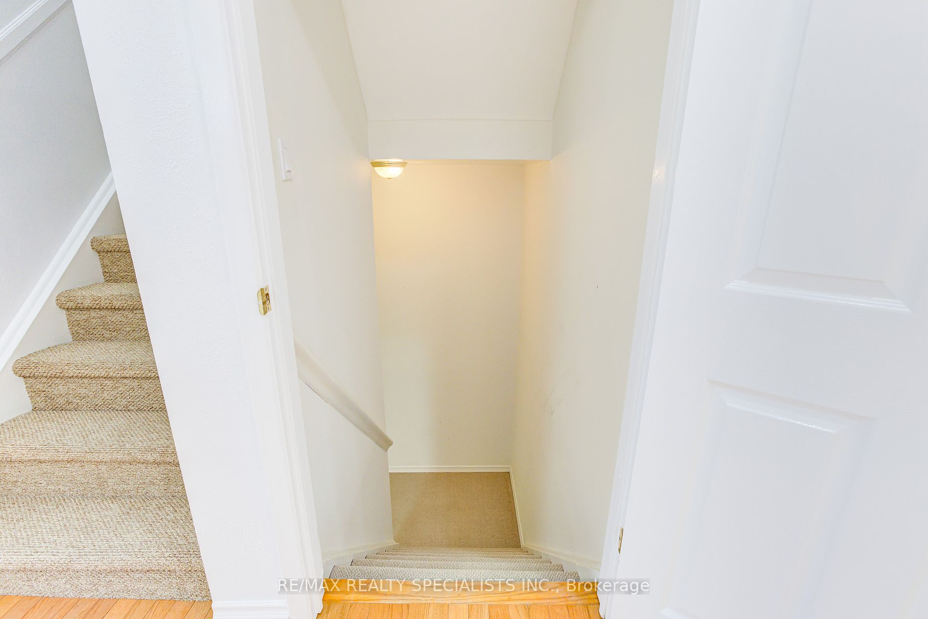 120 Falconer Drive, #5