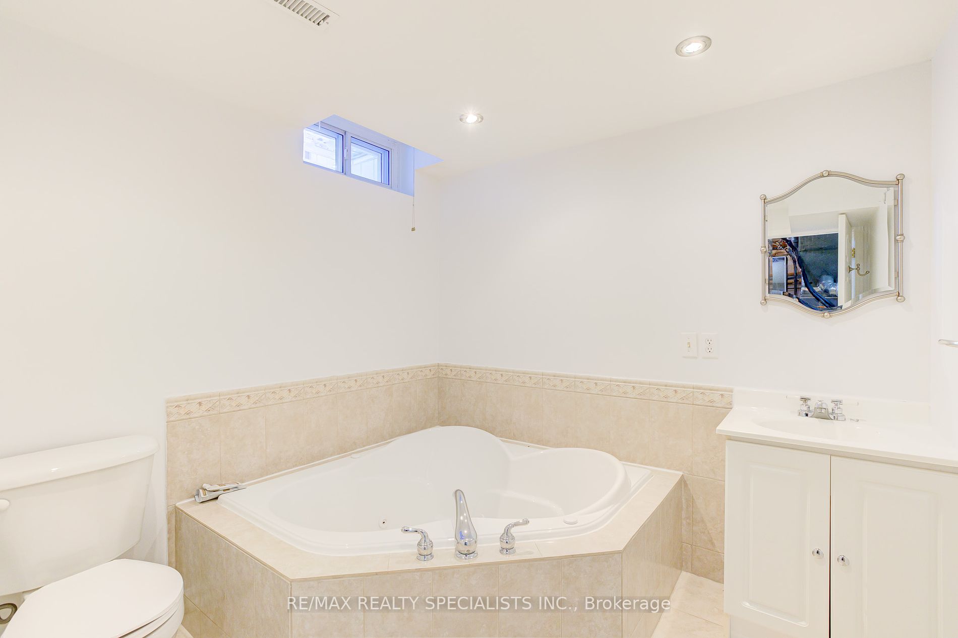 120 Falconer Drive, #5