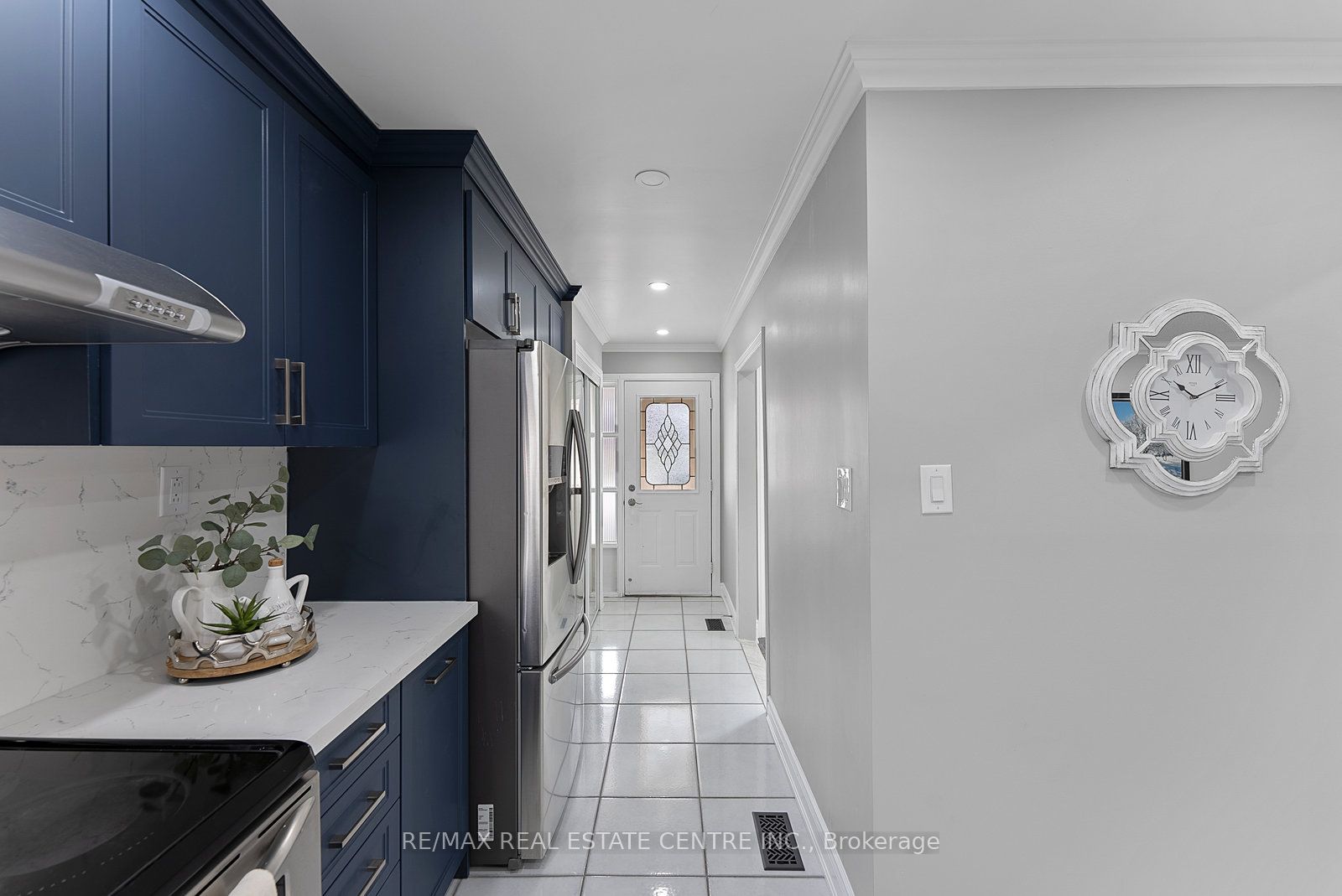 40 Brentwood Dr