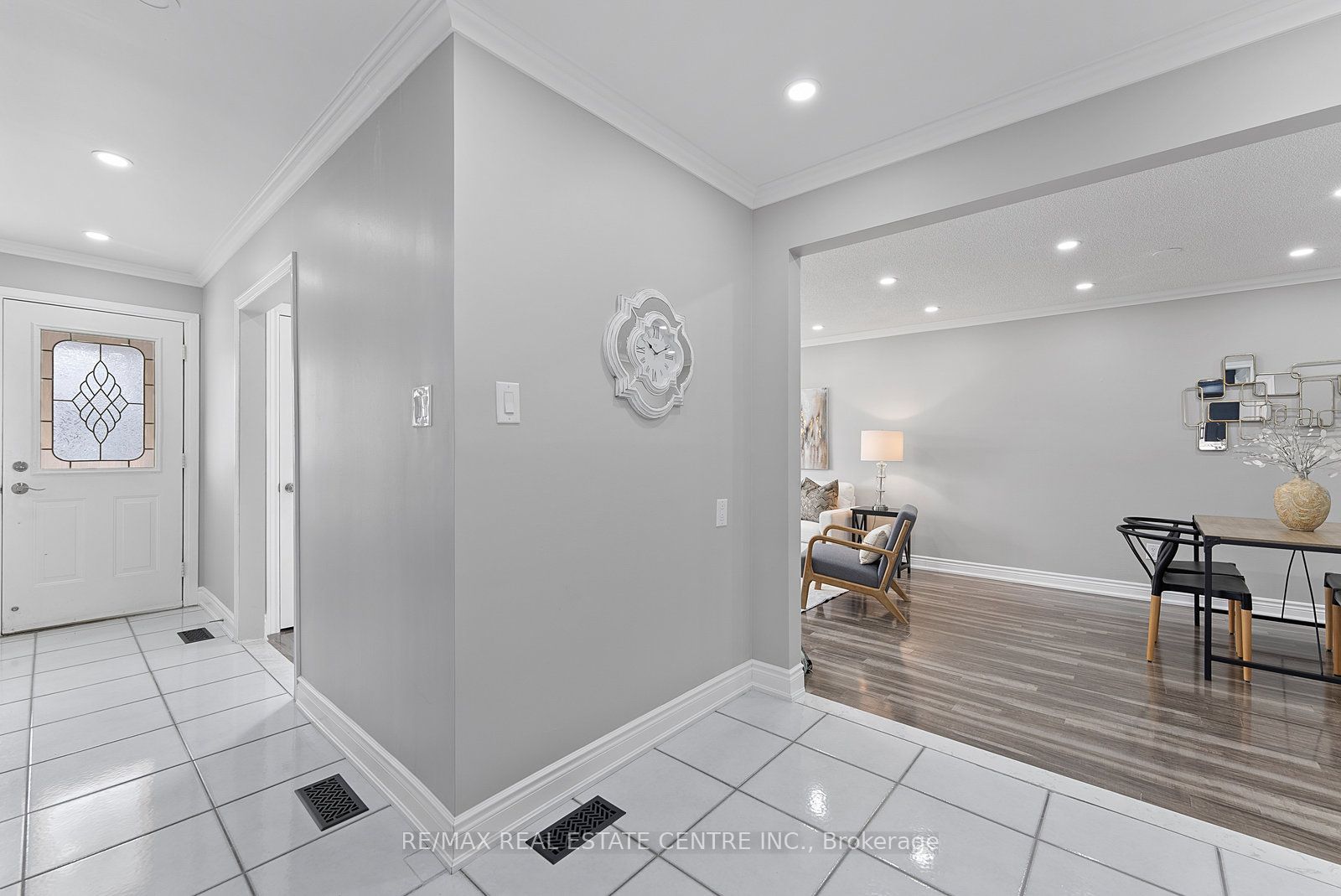 40 Brentwood Dr