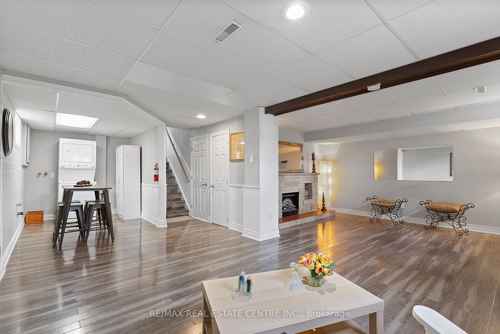40 Brentwood Dr