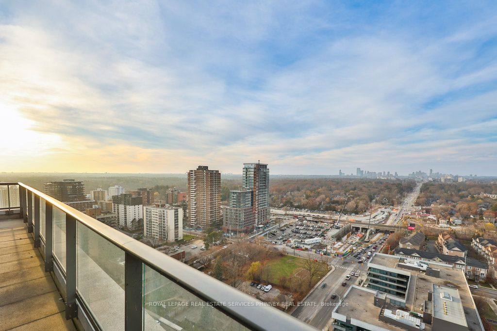 1 Hurontario Street, #2201