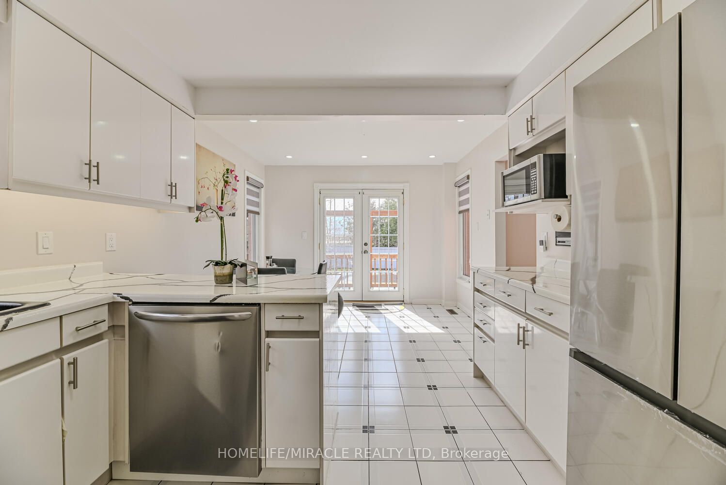 32 Plover Place
