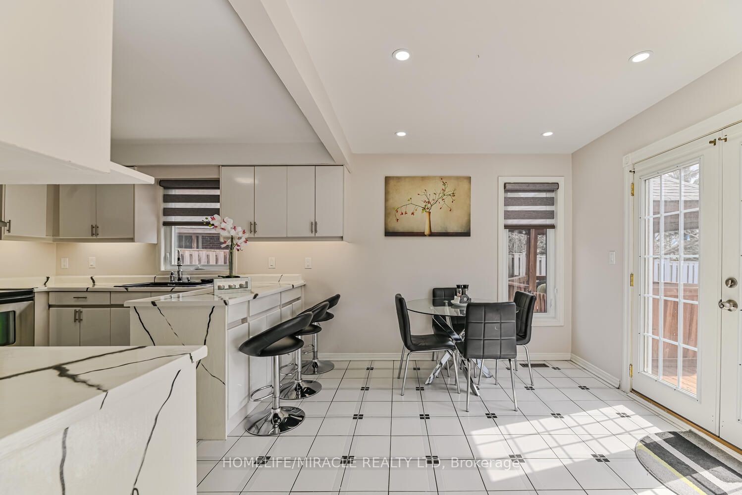 32 Plover Place