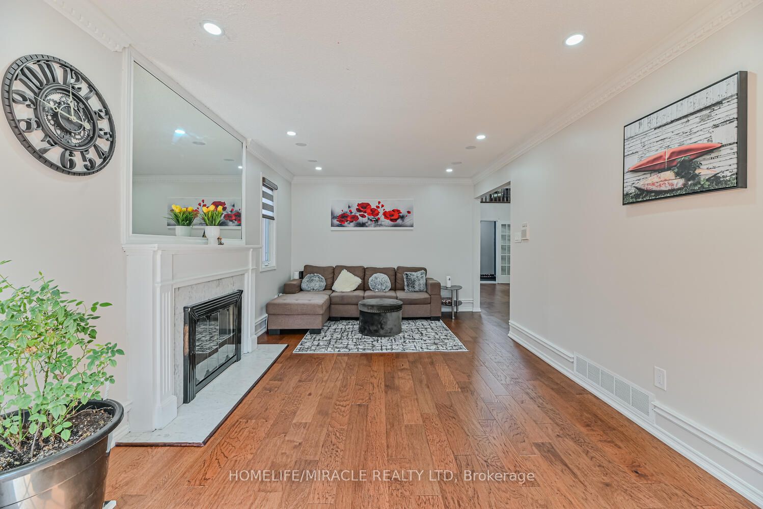 32 Plover Place