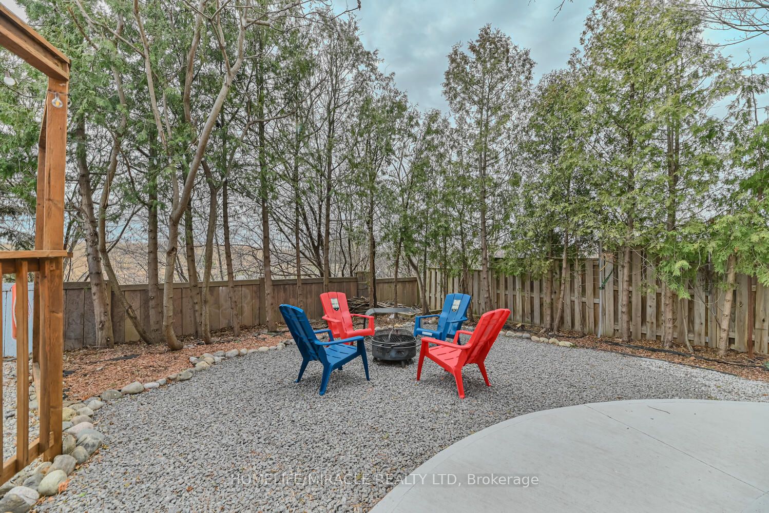 32 Plover Place