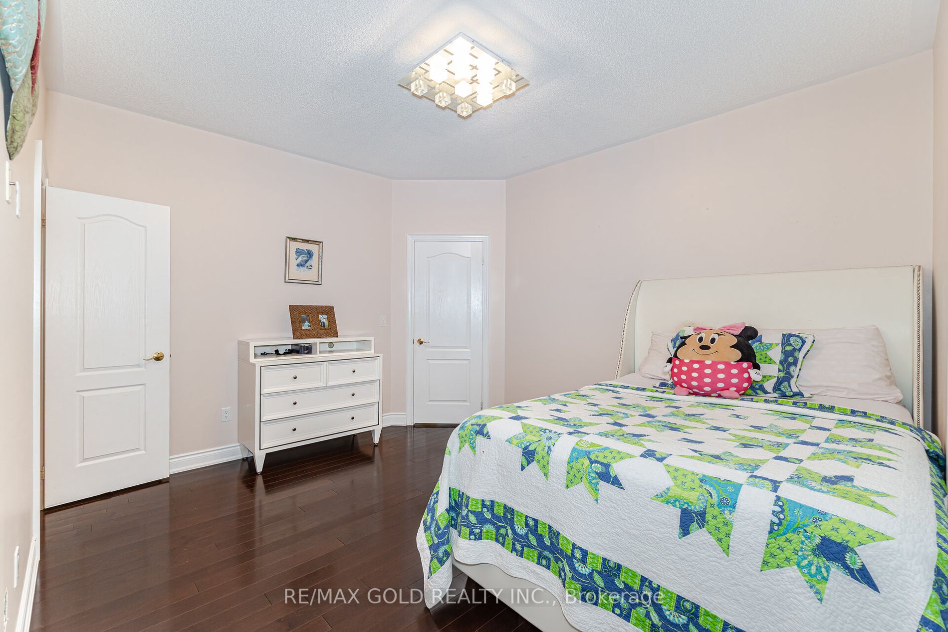 48 Maybeck Dr