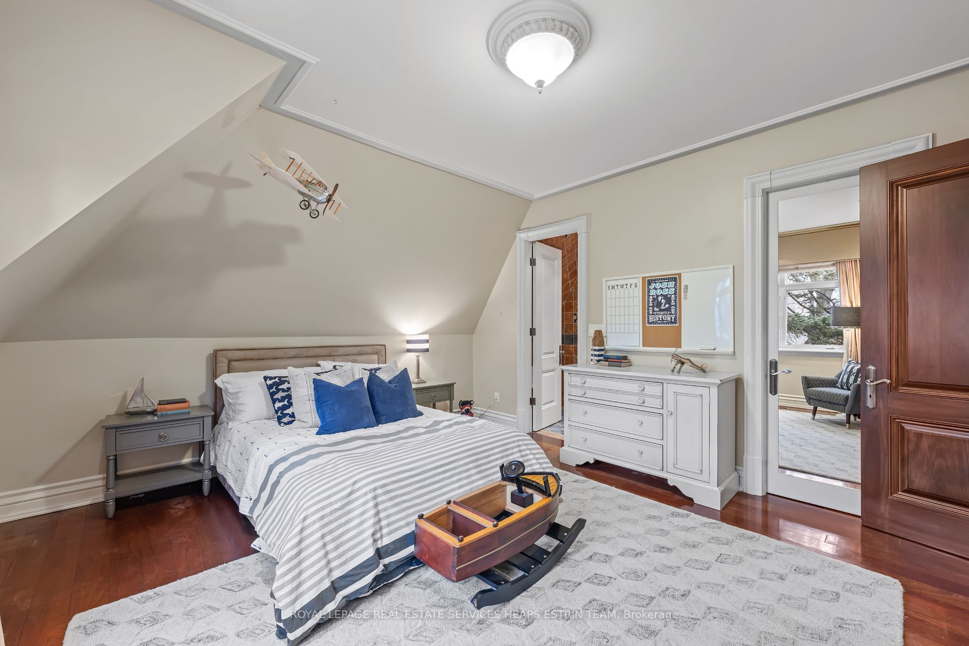 55 Valecrest Dr