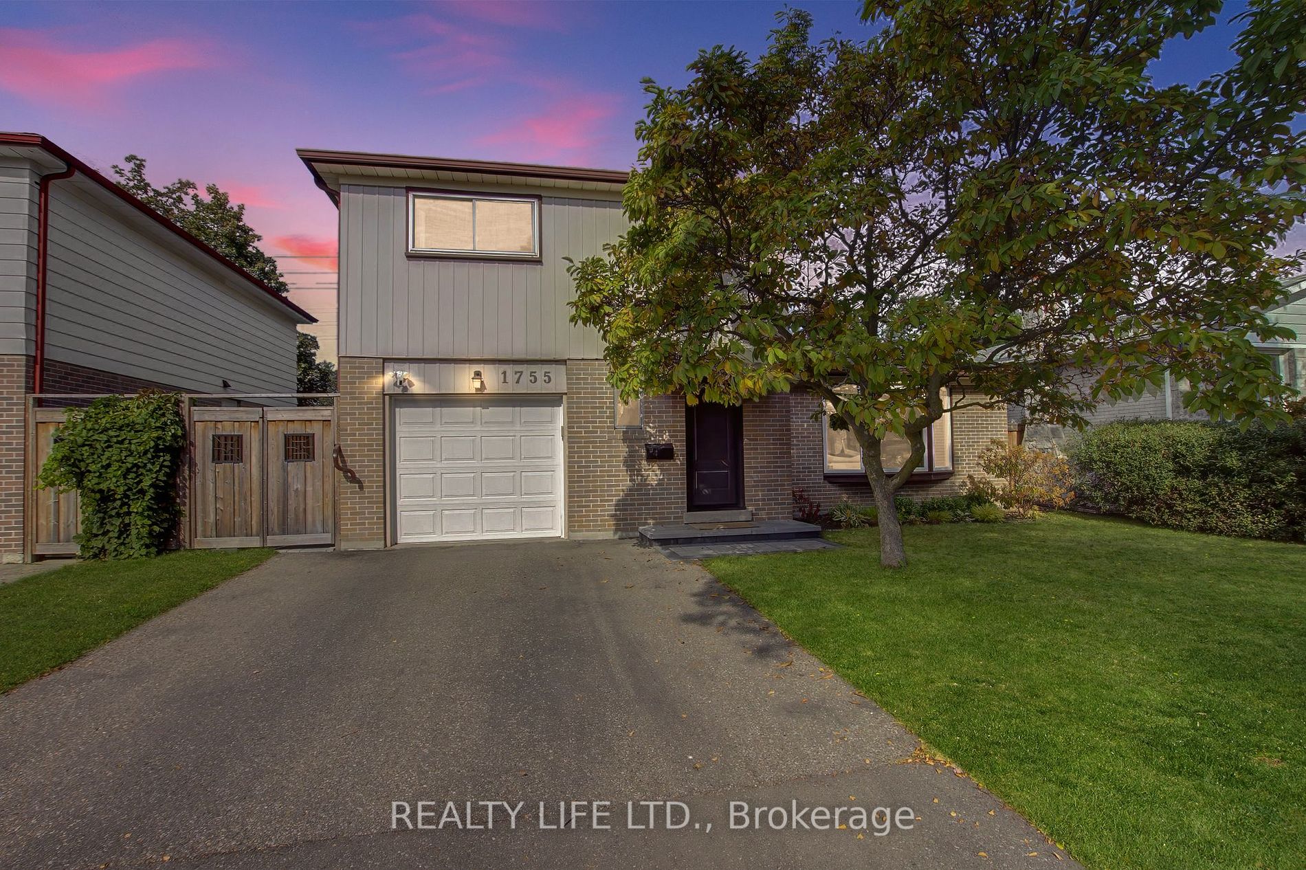 1755 Pickmere Court