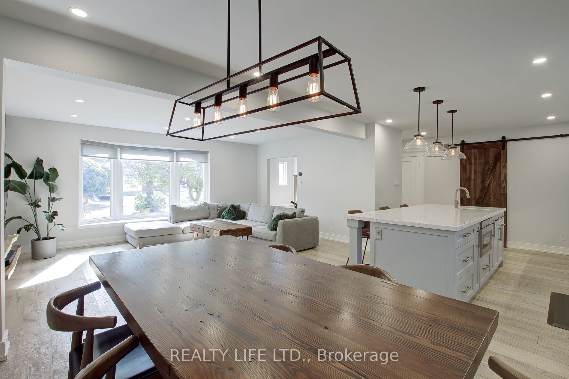 1755 Pickmere Court