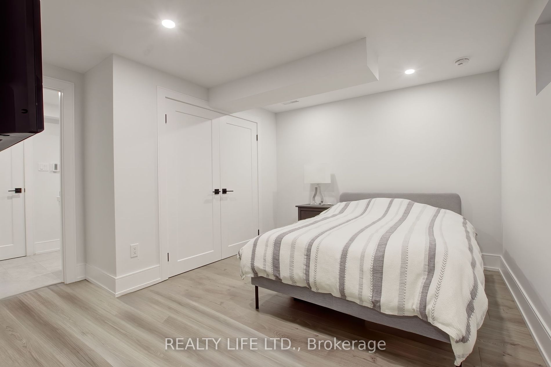 1755 Pickmere Court