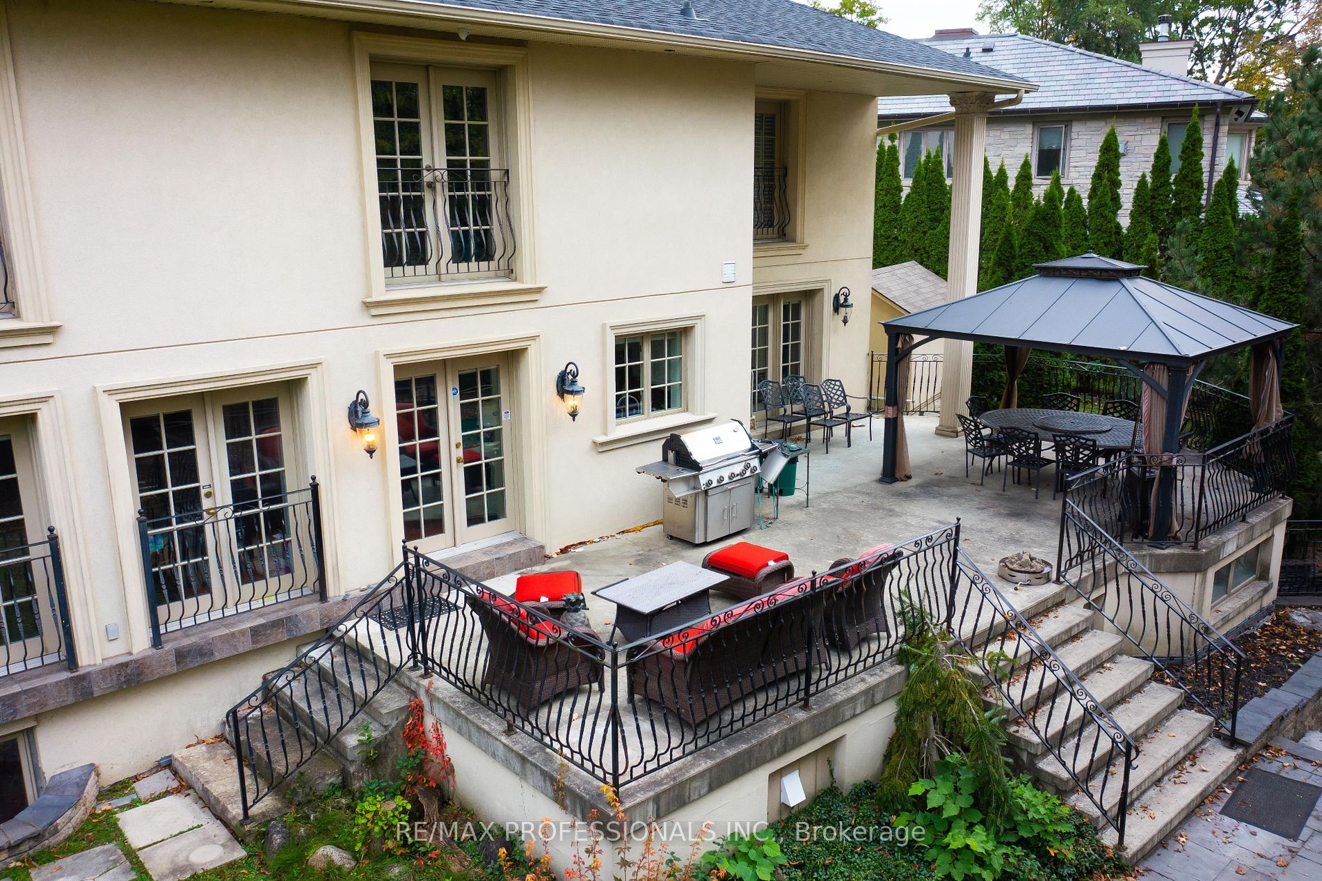 55 Pheasant Lane