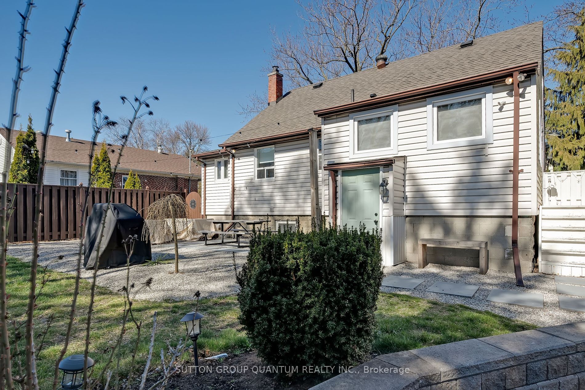 1896 Balsam Ave