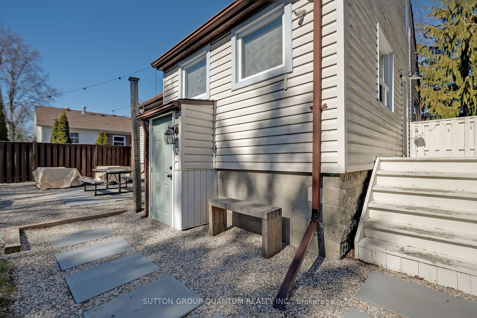 1896 Balsam Ave