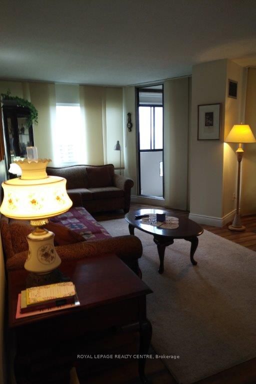 50 Elm Drive E #1209