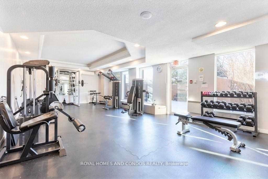 155 Hillcrest Ave, #914