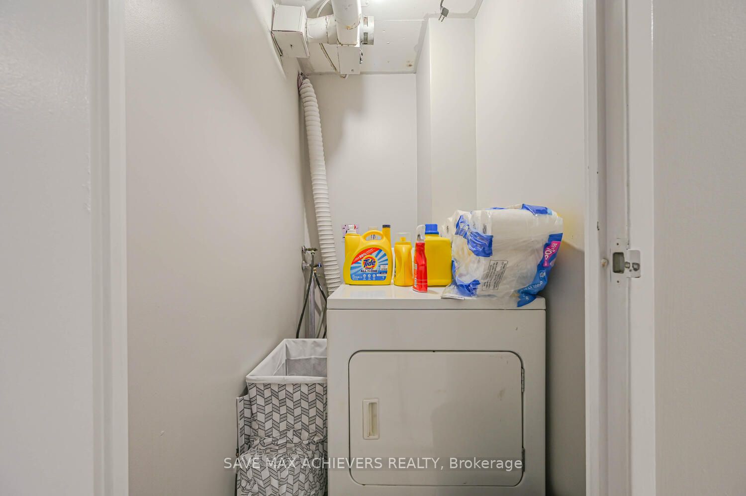 21 Markbrook Lane, #403
