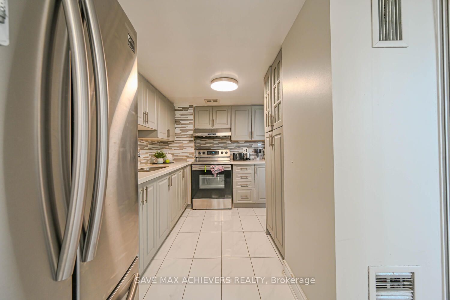 21 Markbrook Lane, #403