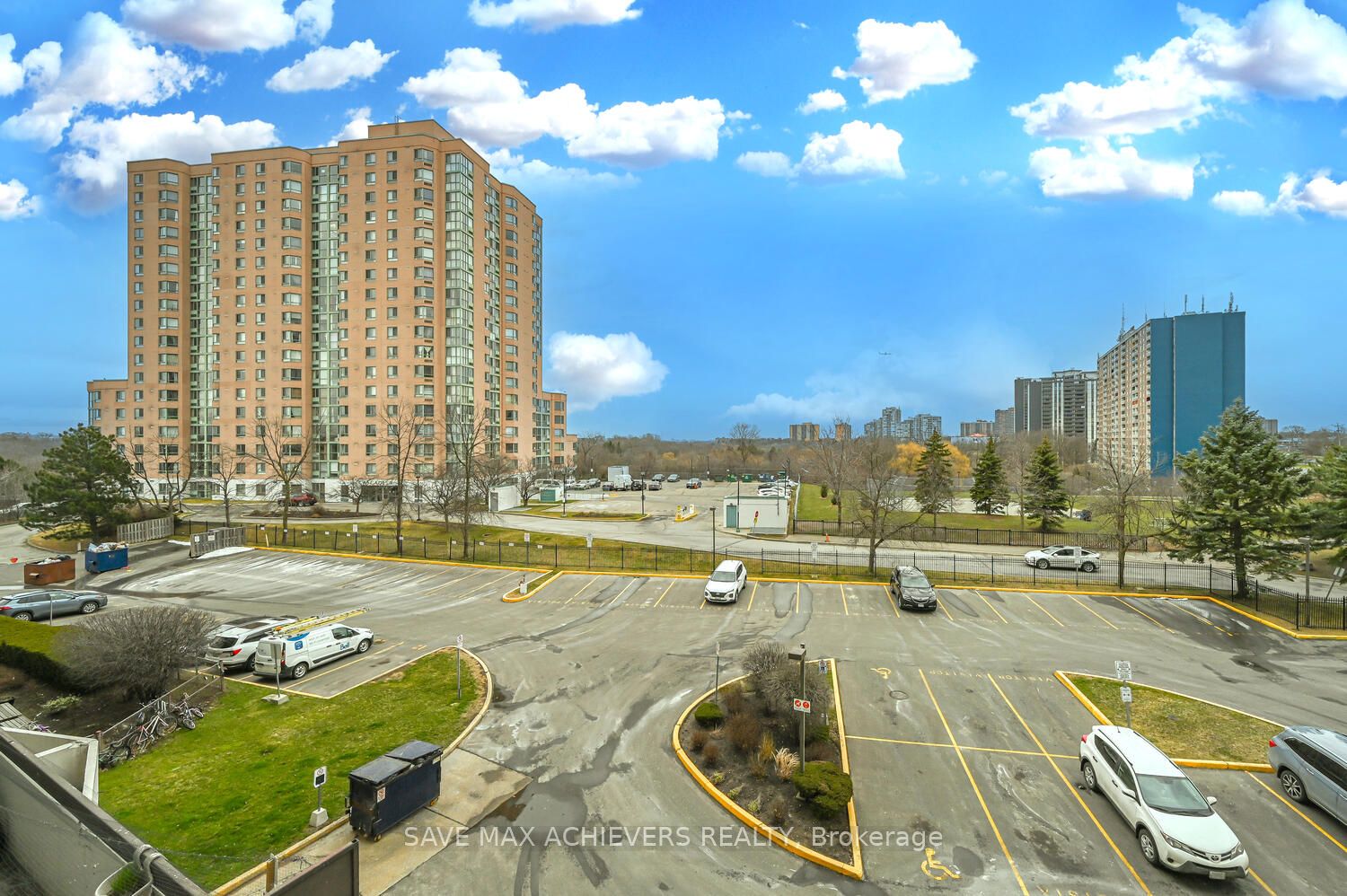 21 Markbrook Lane, #403