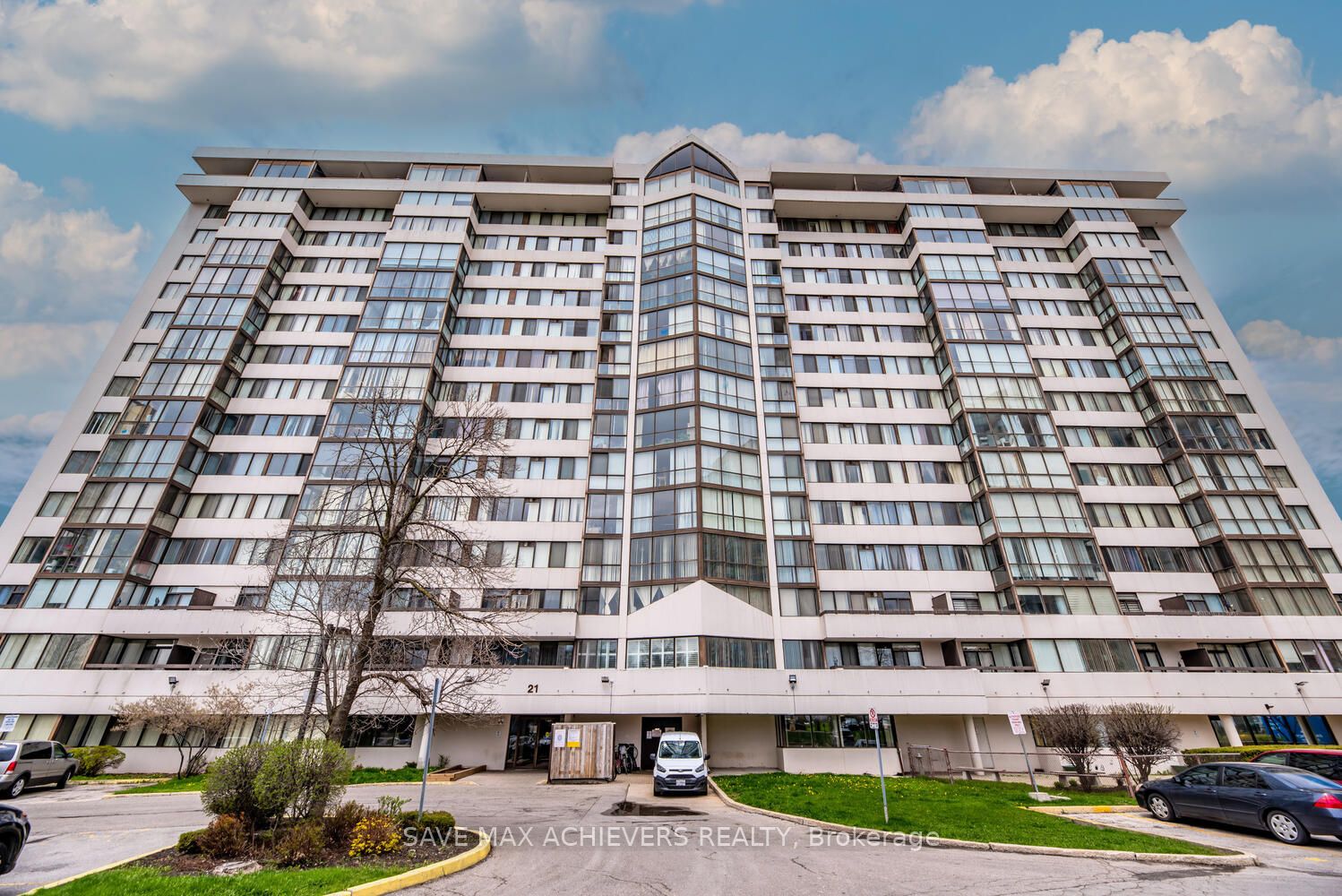 21 Markbrook Lane, #403