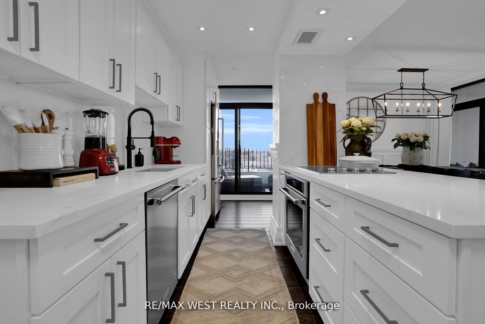 1333 Bloor St, #1217
