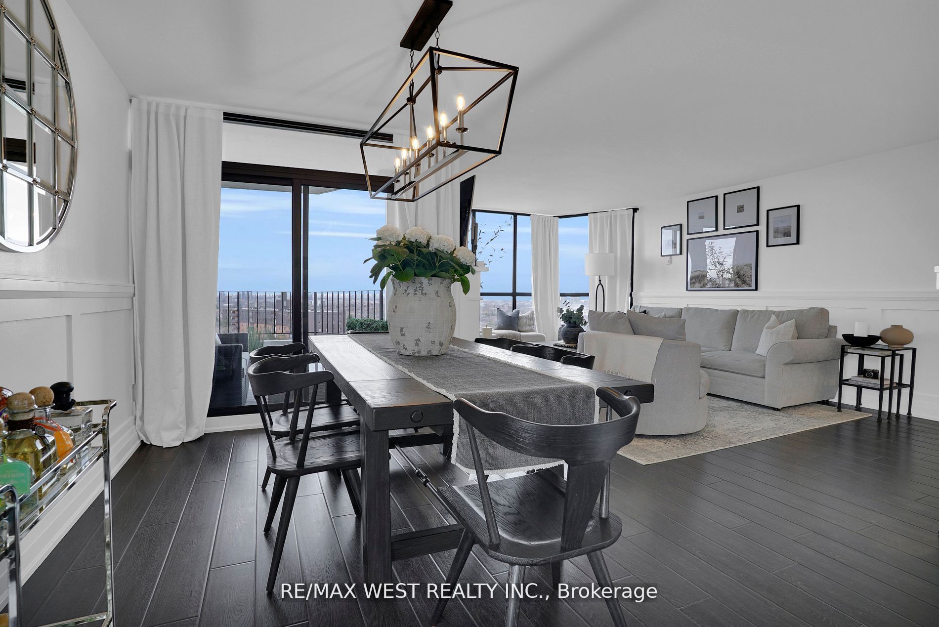 1333 Bloor St, #1217