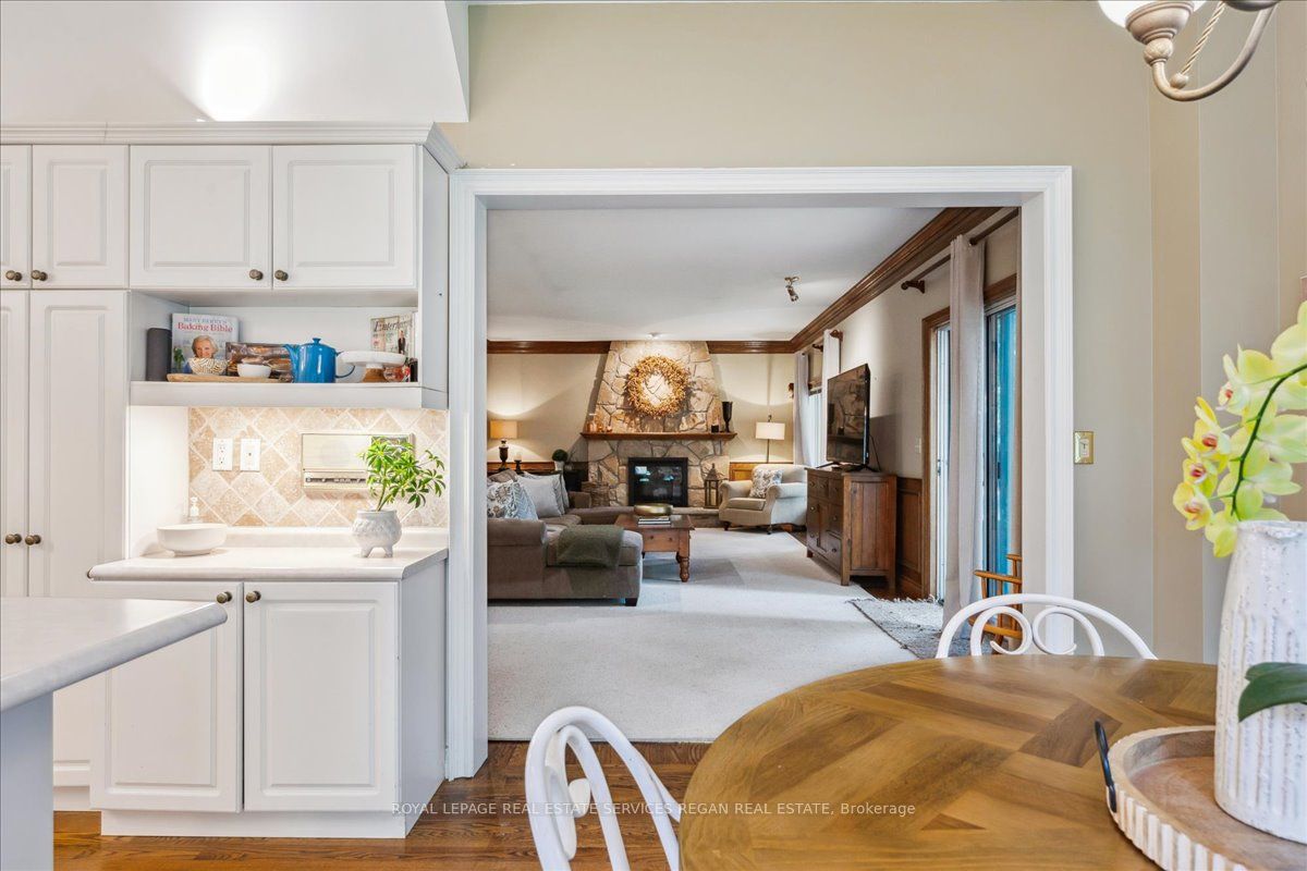 1935 Calgary Court
