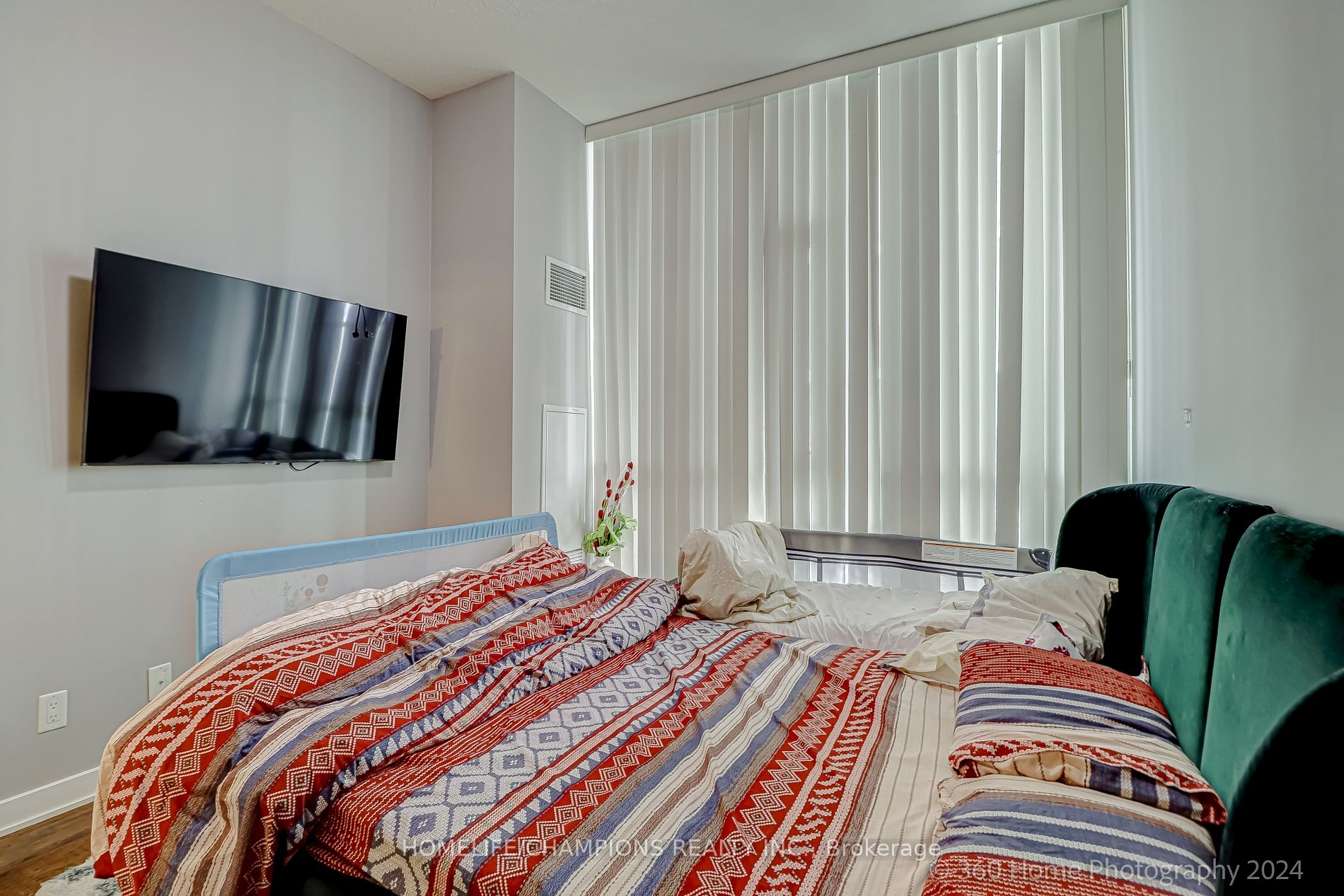 4070 Confederation Parkway, #709
