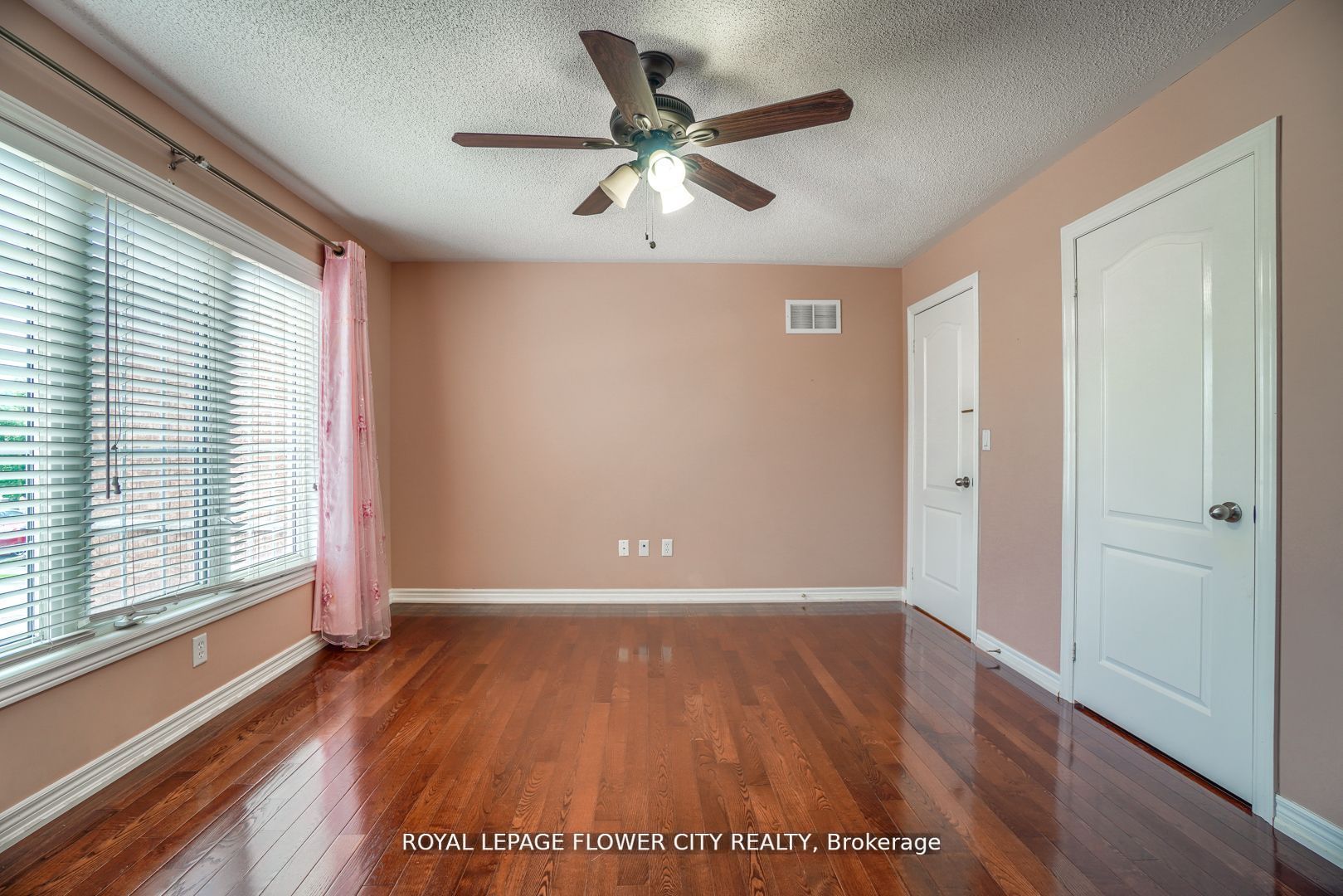 29 Long Meadow Rd