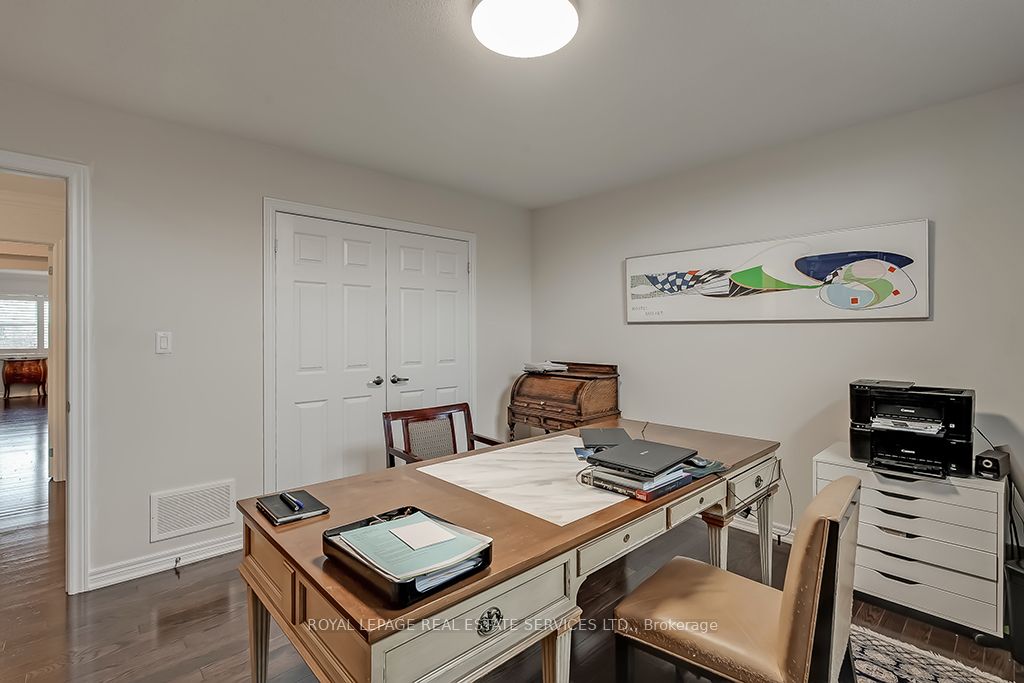 3168 Watercliffe Court