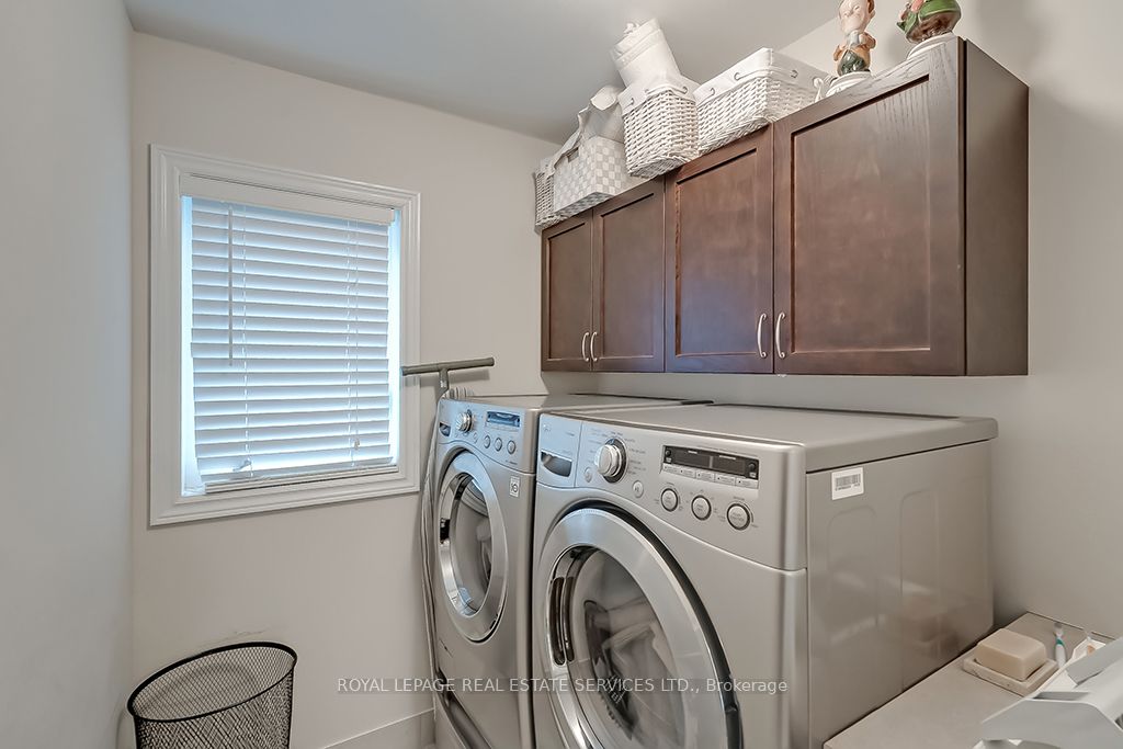 3168 Watercliffe Court